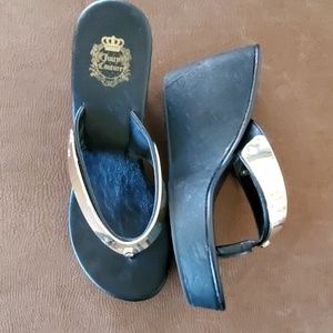 Juicy COUTURE Wedge Flip Flop
